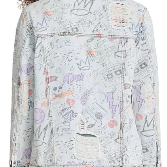 Madden Girl Juniors' Graffiti-Print Denim Jacket Size Small - Picture 2 of 9